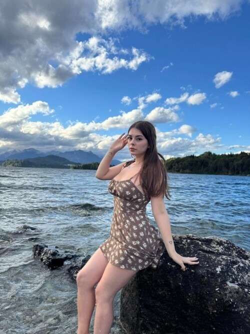 899f4bb01822770858b2f39b6a7e3a27.jpg