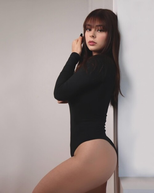 dd1d186a60125343745cd5a31ef1d853.jpg
