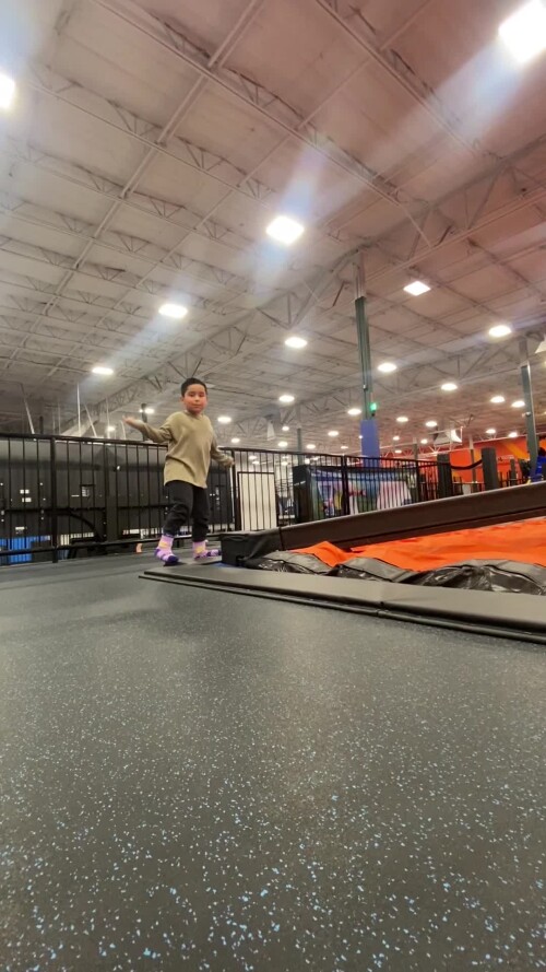 b468426247a0891a90260af2f07c4071.mov