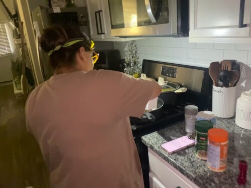 7ef4ac9fc35d05d75da57c0b95a610ea.mov