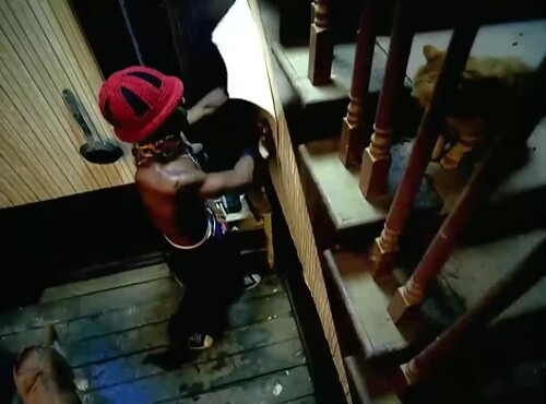 a1bea9933e870a4618bbea462feb4ae4.mp4