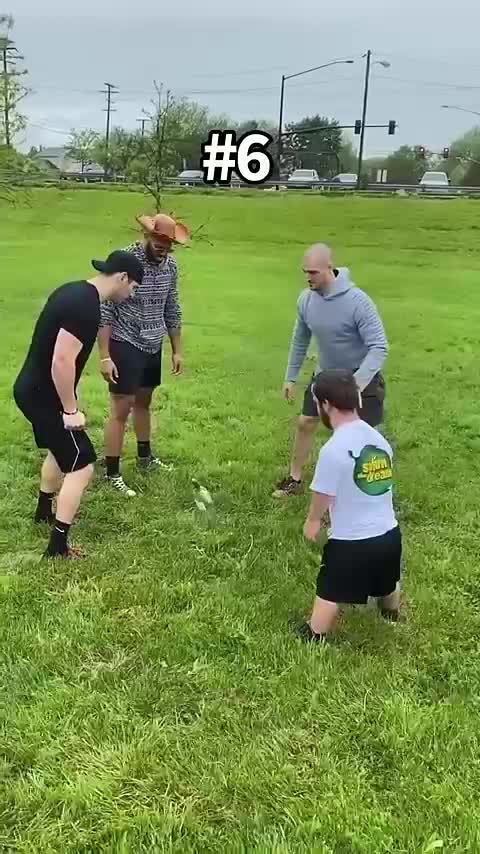 d12fe8317be14079ac34ddcf3e7f417b.mp4